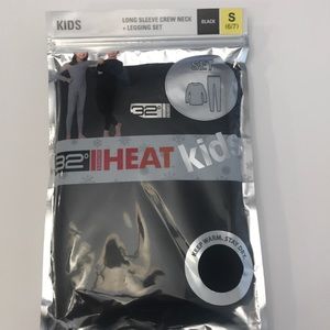 32 degrees Black long sleeve crew neck + leggings